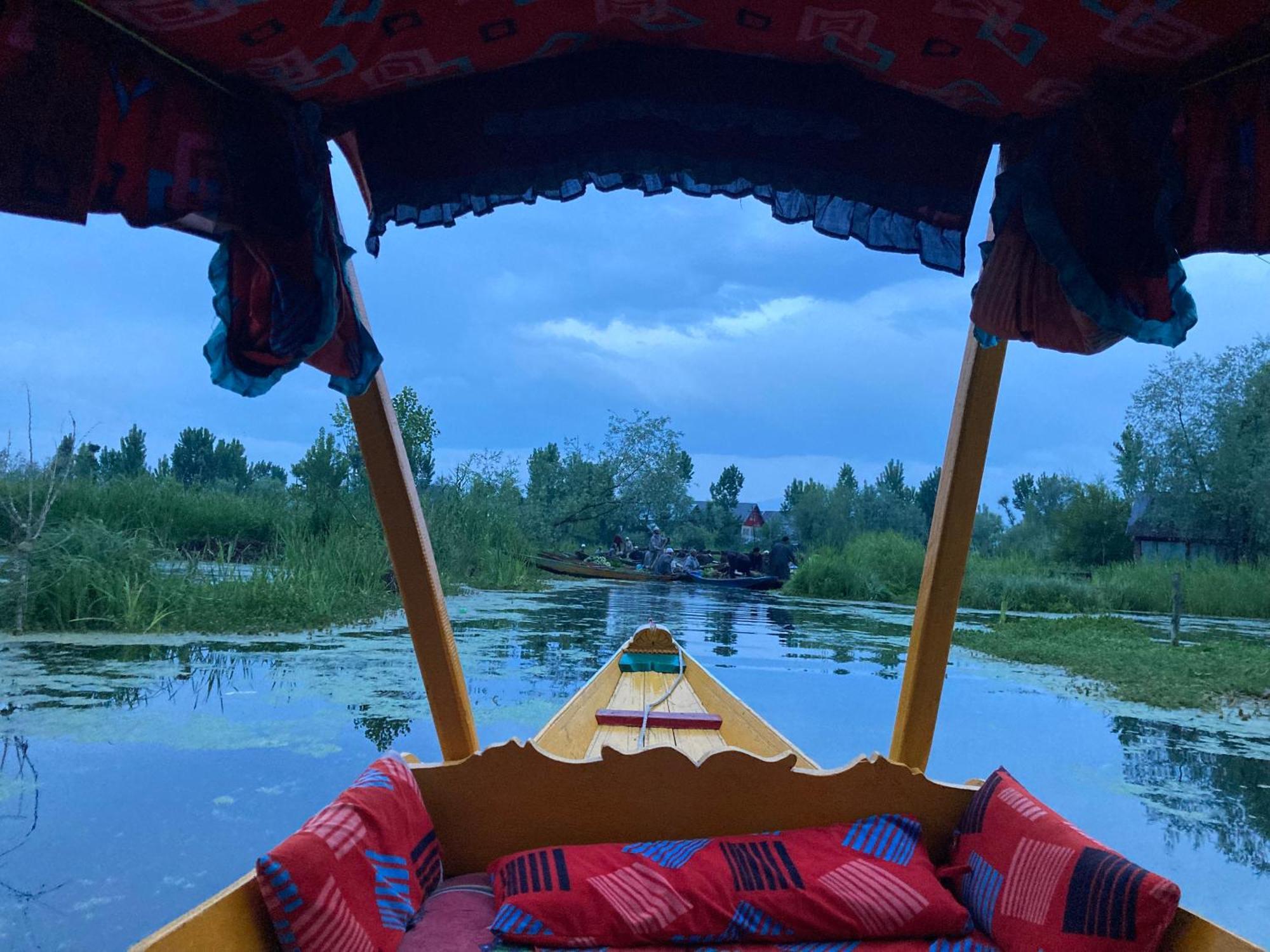 Houseboat Lily Of Nageen Srīnagar Zewnętrze zdjęcie